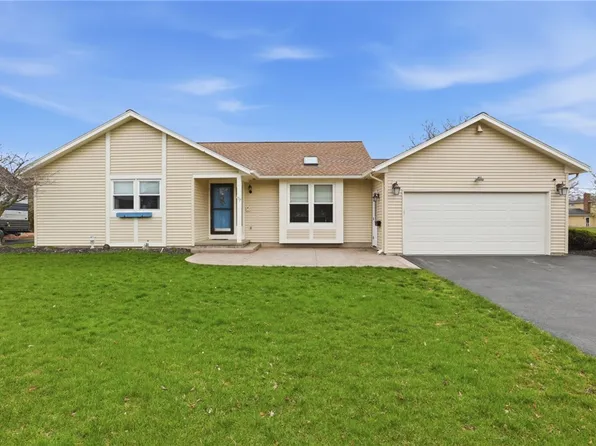 79 Kaye Park Ter, Rochester, NY 14624