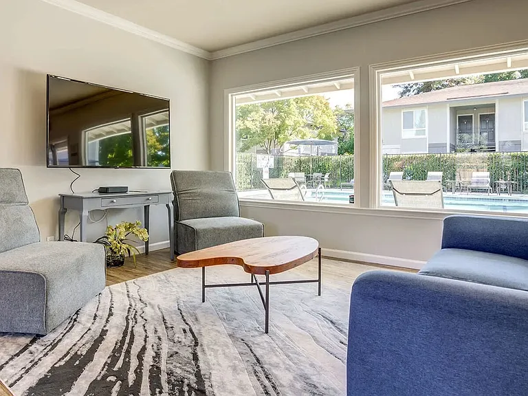 Bella Vista — Photo 8