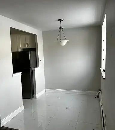 3rd image of 326 Saguenay Ave #1A