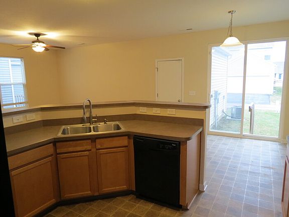 5th image of 5682 Alliance Way