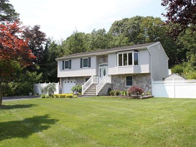 82 Nichols Road, Nesconset, NY, 11767