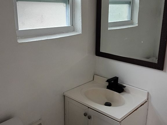 5th image of 1848 SW Harlem Cir #1838
