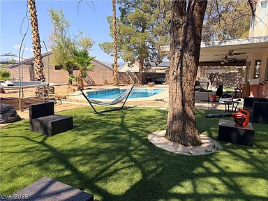 4905 Pulsar Ct, Las Vegas, NV 89130, photo 2