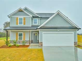 280 Webb Meadows Dr, Jefferson, GA 30549