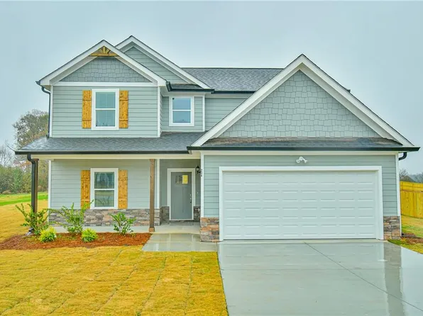 280 Webb Meadows Dr, Jefferson, GA 30549