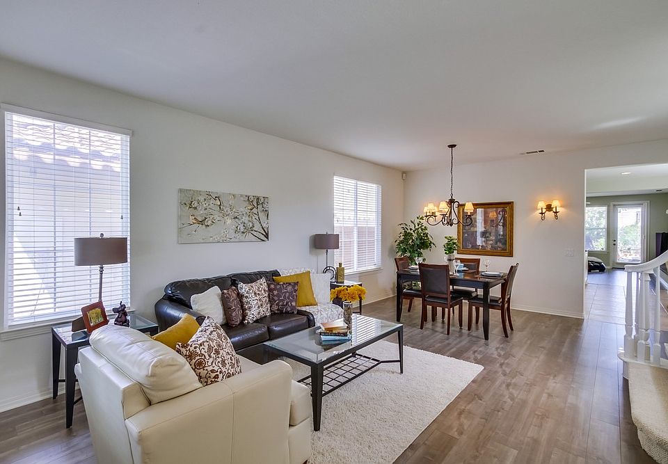 1st image of 8258 Torrey Gardens Pl