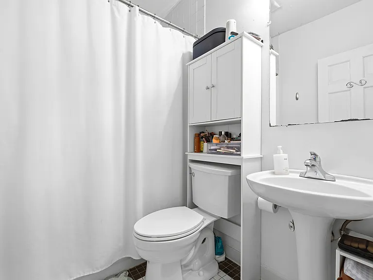 45 Rutland St #2 — Photo 11