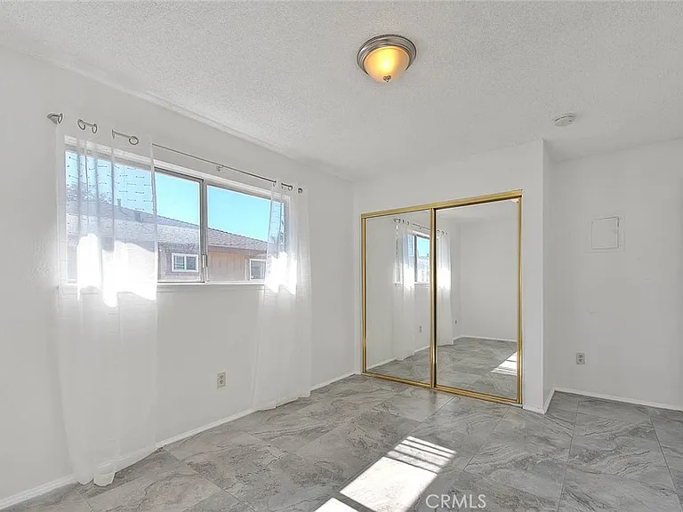 1104 S Mantle Ln #28D — Photo 32
