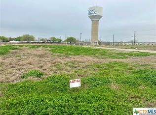 114 Crimson Ave, Port Lavaca, TX 77979