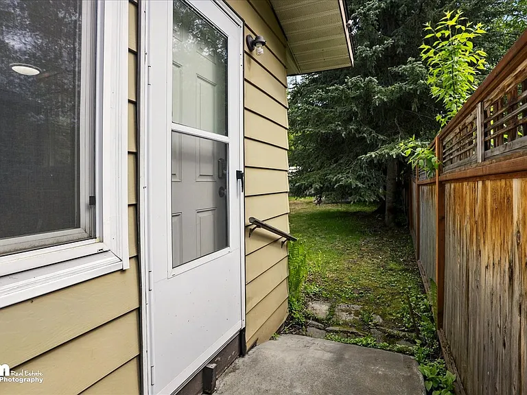 5305 Cope St #2 — Photo 28