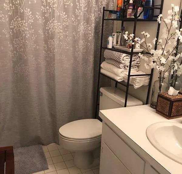 Full Bath