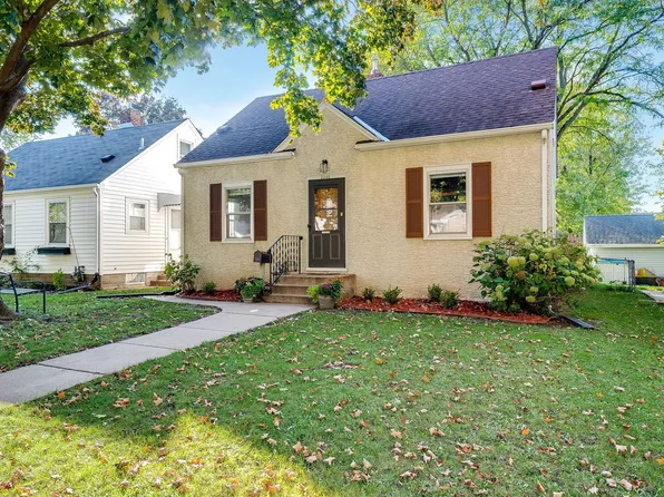 3346 Pierce St NE, Minneapolis, MN 55418