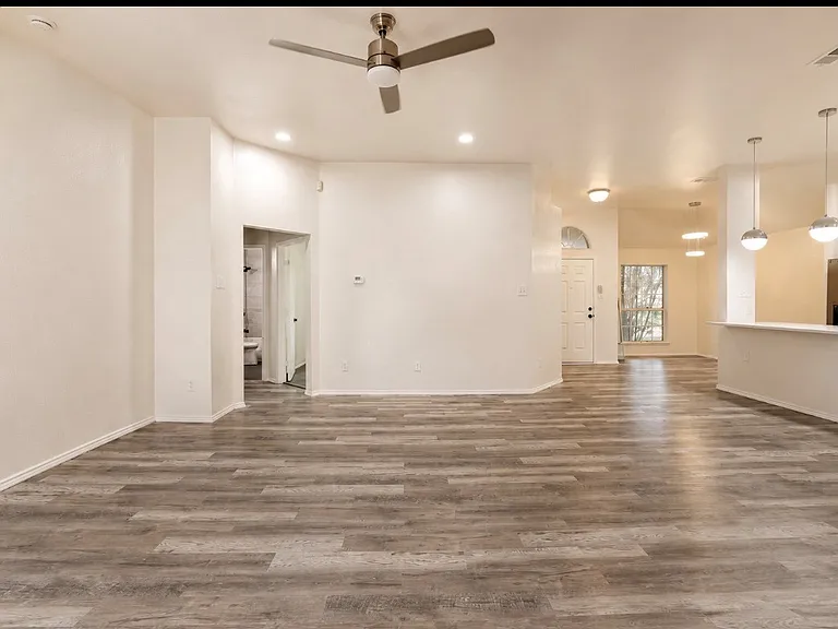 1759 Oneal St — Photo 4