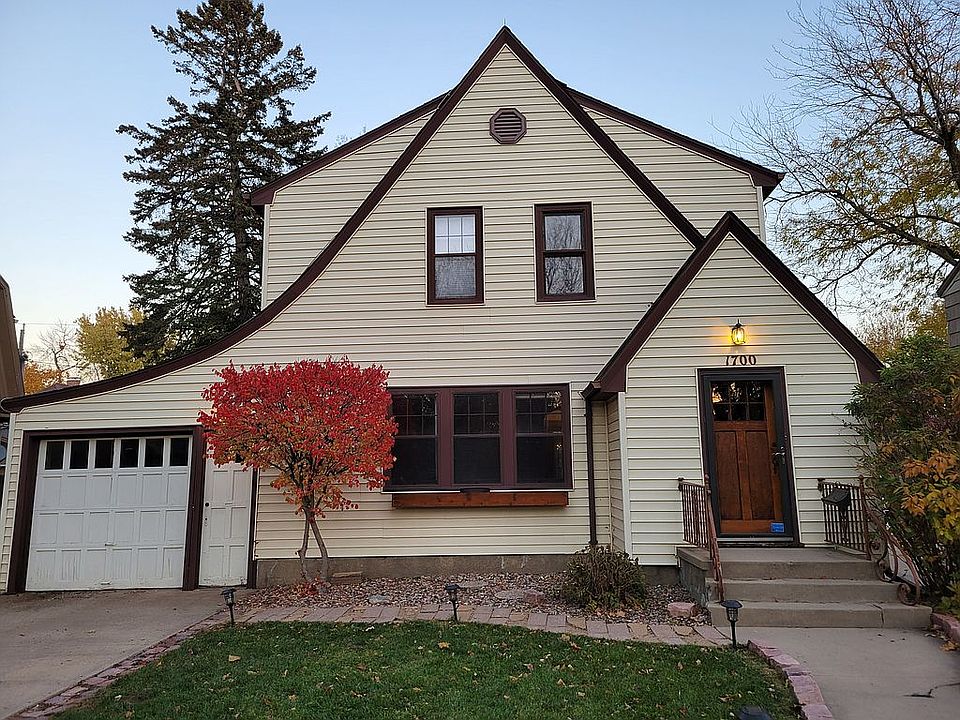 Front of house from sidewalk