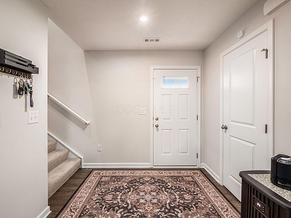 3rd image of 820 Flowers Ct