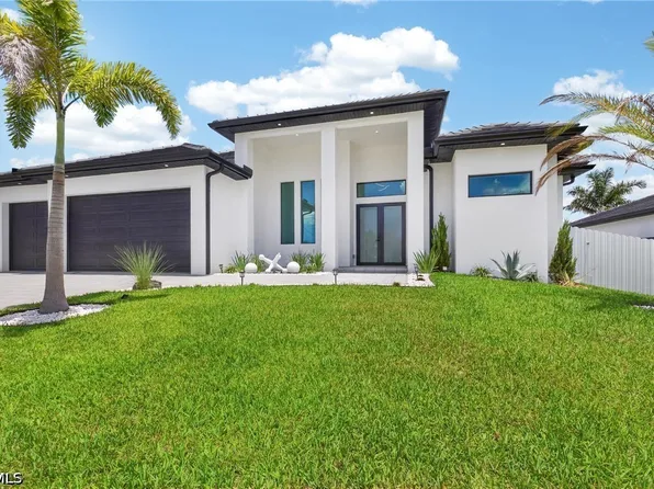 121 NW 35th Pl, Cape Coral, FL 33993