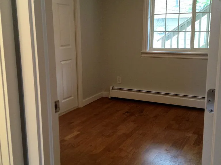 2401 Walnut St #1 — Photo 3