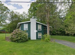9 Hemlock Cir, Dover, NH 03820