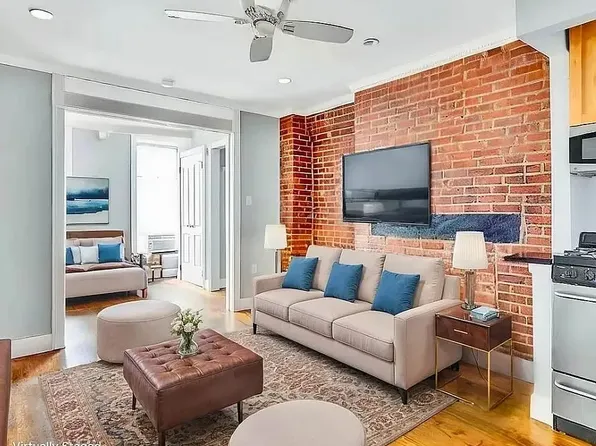 44 Avenue B, New York, NY