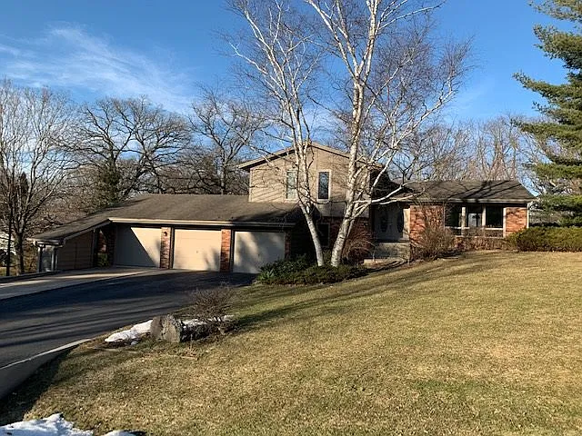 10331 Kings Ct photo 1