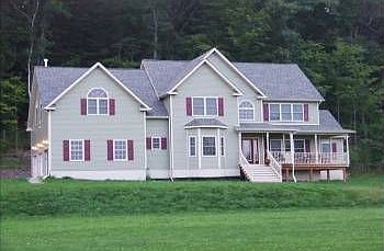 1st image of 75 Laurel Hill Dr