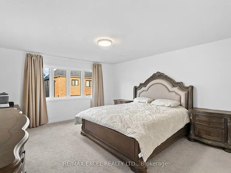 37 Macpherson St — Photo 45