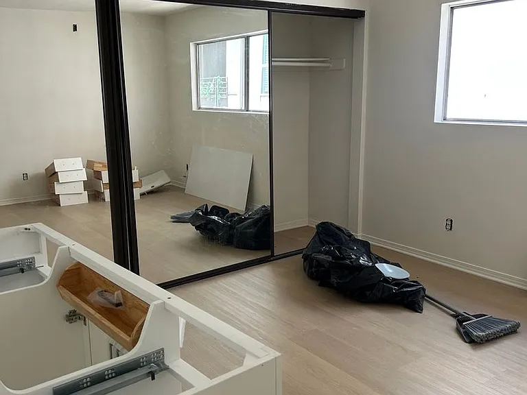 4108 Whitsett Ave — Photo 39