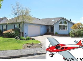 741 Aeronca St, Independence, OR 97351