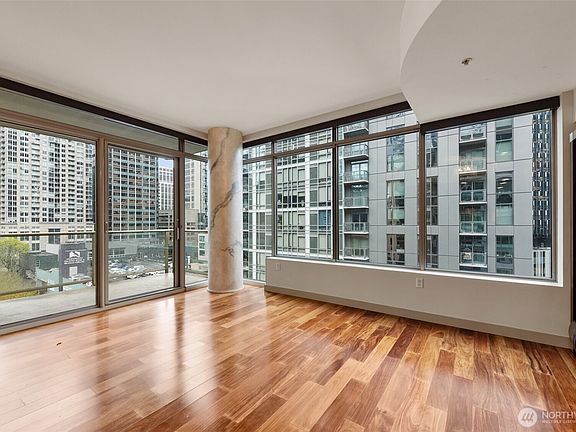 4th image of 900 Lenora Street #W801