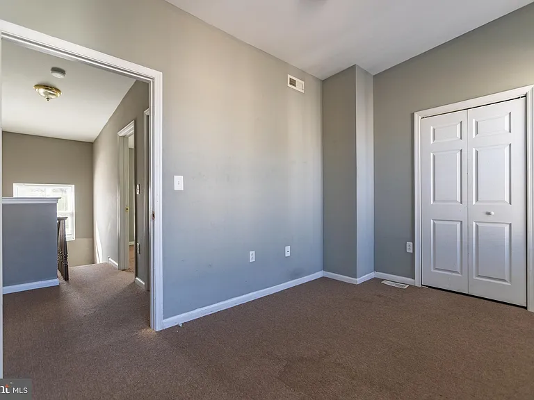 1706 N Willington St — Photo 43