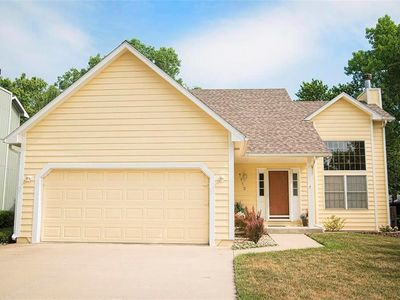 1112 Grove St, Baldwin City, KS, 66006