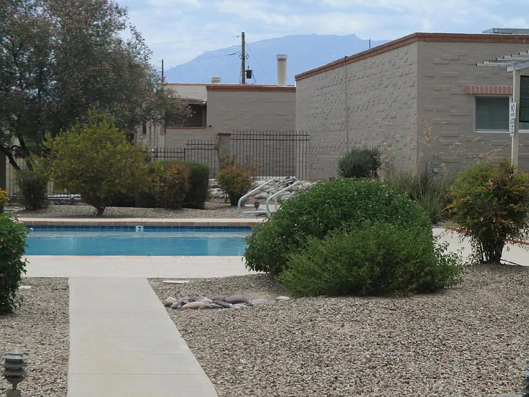 8134 E Daniella Cir — Photo 24