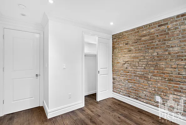 Rented by PREX Realty Corp | media 5