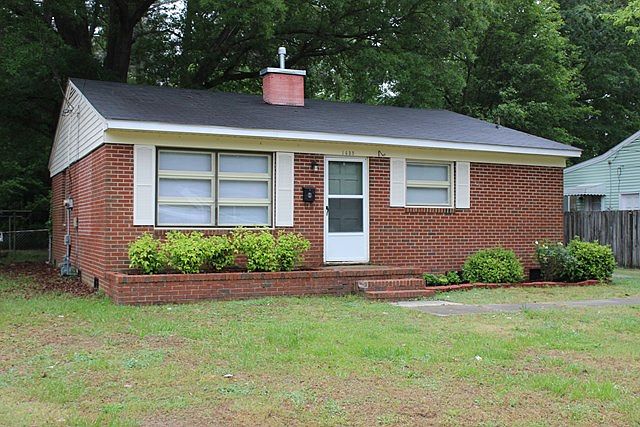 1st image of 1435 E Chaloner Dr