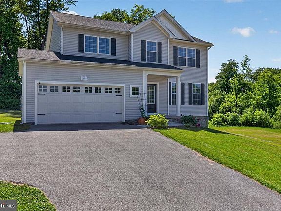 2nd image of 255 Kinneman Rd