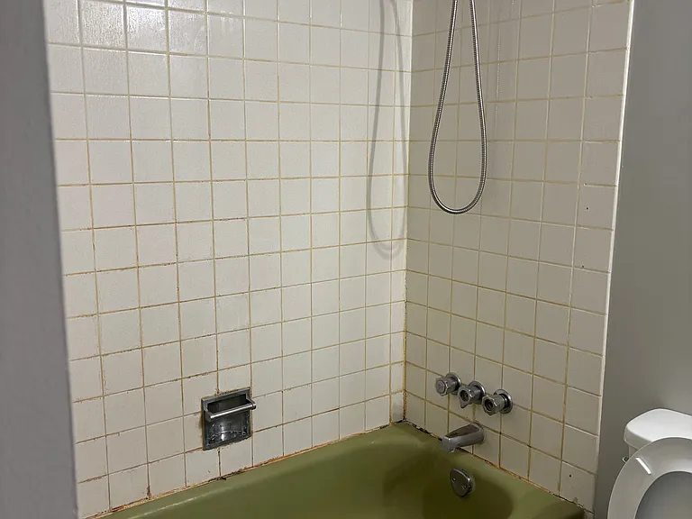 10815 116th St NW #105 — Photo 5