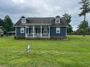 620 5th St, Earle, AR 72331