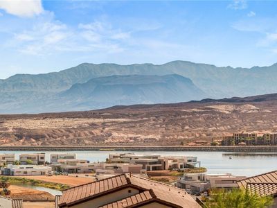 58 Lake Bluff Ct, Henderson, NV, 89011