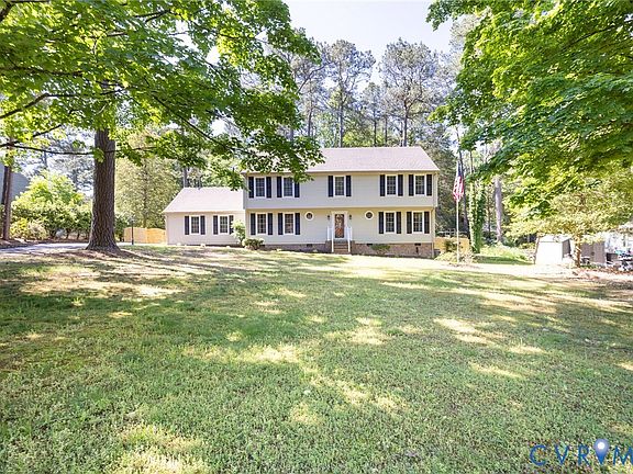 2nd image of 13065 Riverside Ct