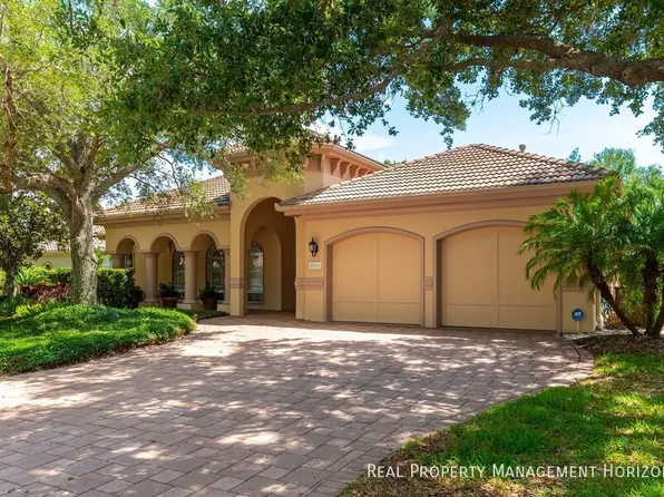 6914 Stanhope Pl, University Park, FL 34201