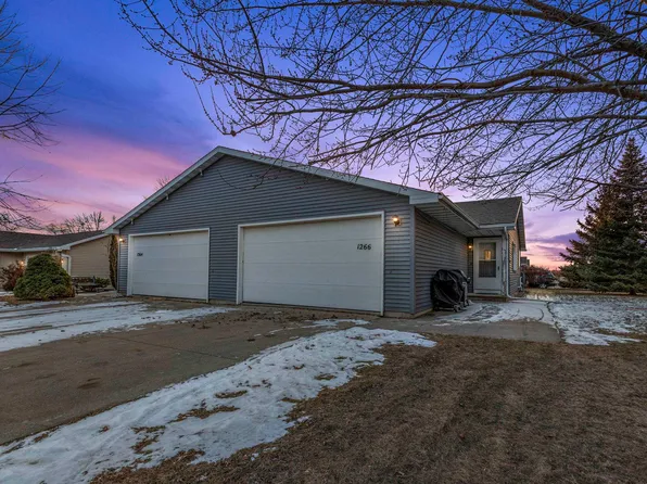 1264 Briarwood Dr, Menasha, WI 54952