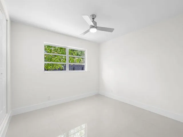 3262 Pierce St — Photo 18