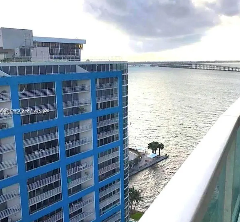 2101 Brickell Ave #1902