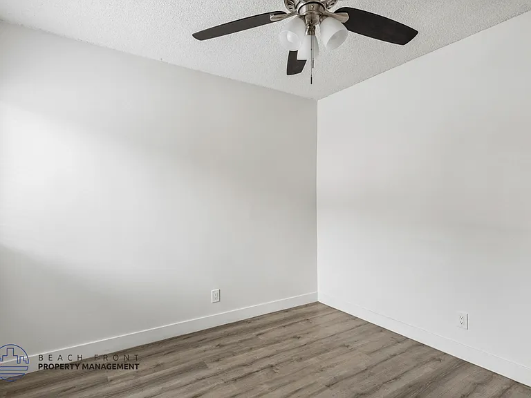 4431-4441 W. 118th St.; 4418-4442 W. 117th St. — Photo 41