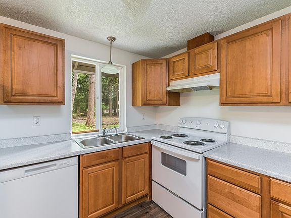 2nd image of 18406 78th Ave E