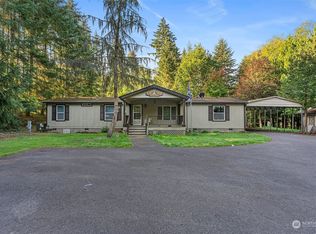 165 Juanita Way, Castle Rock, WA 98611