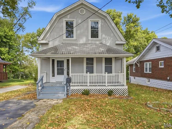 8941 Forest Ave, Saint Louis, MO 63114