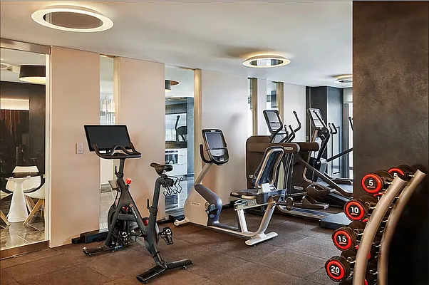 Rented by Bouklis Group | media 4