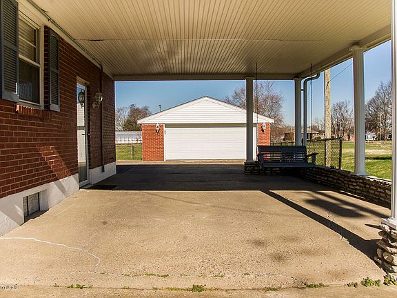 3rd image of 6404 Gabriel Dr