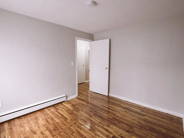 South Wedge Commons — Photo 12